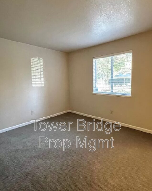 Building Photo - 11150 Trinity River Dr