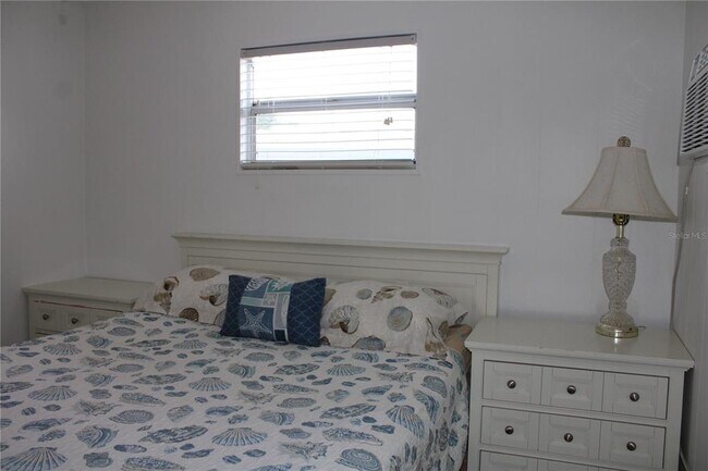 Building Photo - 10315 Cortez Rd W