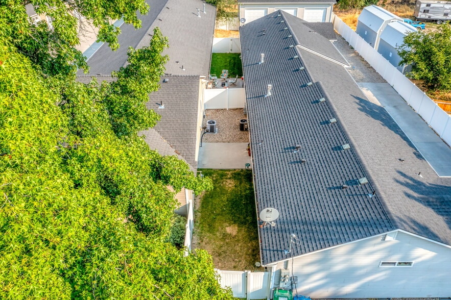 Building Photo - 9954 W Utahna Rd