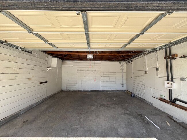 Building Photo - 44334 3rd St E