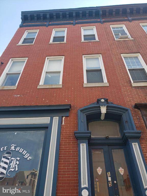 Primary Photo - 105 W Saratoga St