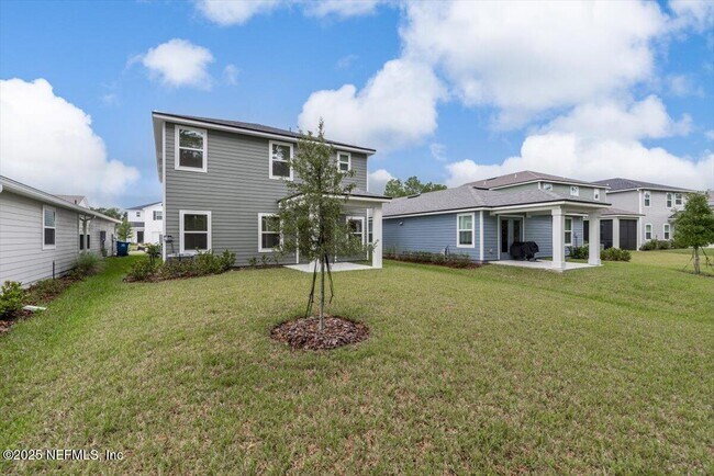 Building Photo - 239 Meadow Creek Dr