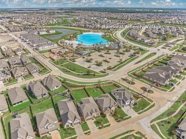 Building Photo - 15846 Weston Ridge Dr