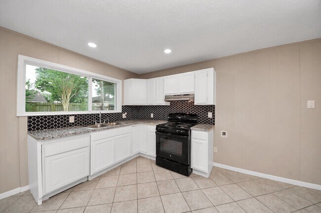 Building Photo - 11607 Neff St