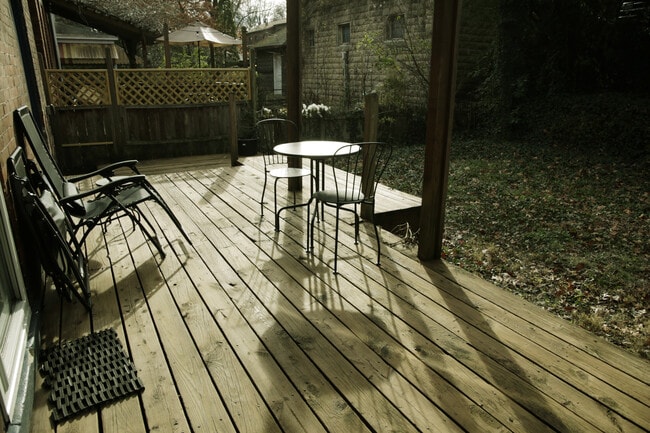 Building Photo - 405 West St