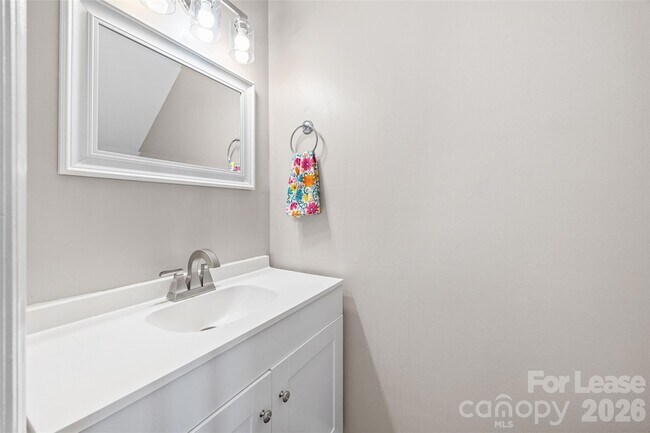 Building Photo - 1933 Ebenezer Rd