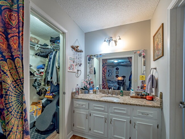 Building Photo - Available end of January.