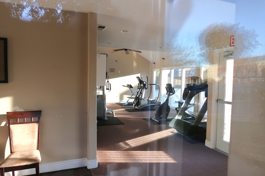 Gym - 440 Dempsey Rd
