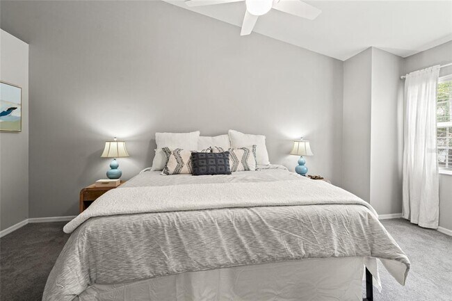 Building Photo - 1508 S Bay Villa Pl