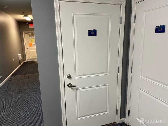 Building Photo - 50 Roosevelt Ave