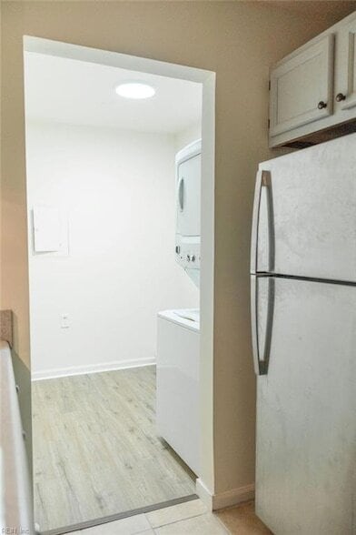 Building Photo - 613 Pylon Ct