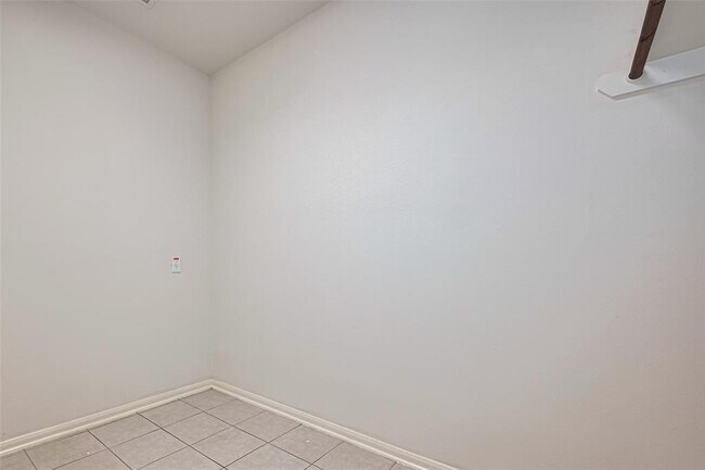 Building Photo - 3822 Auburn Grove Cir
