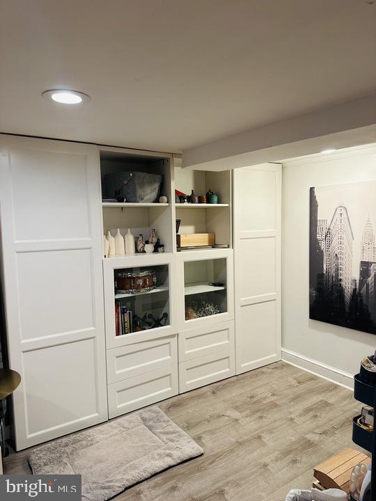 Building Photo - 1911 D St NE