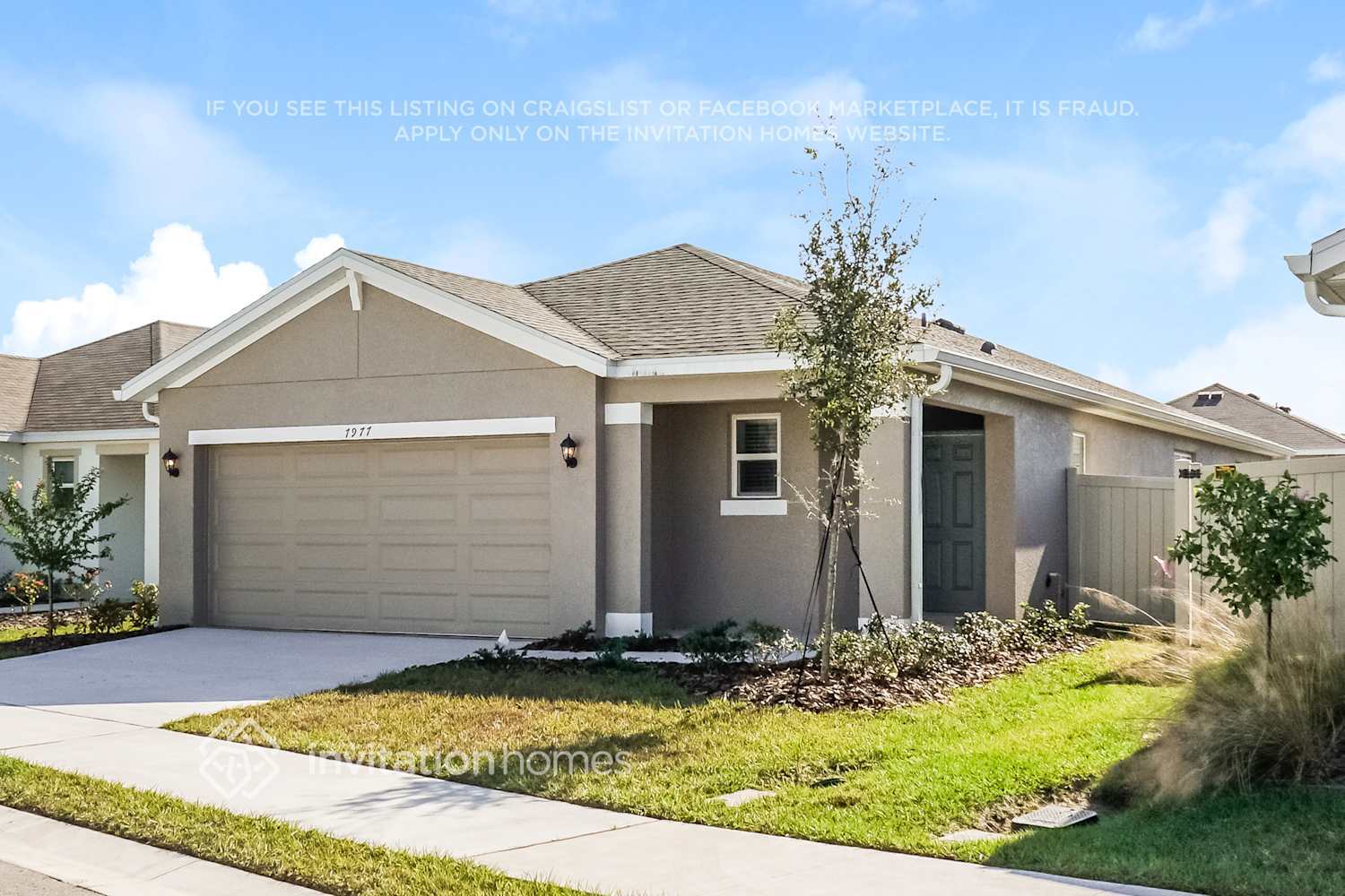 Building Photo - 7977 Majestic Palms Ct