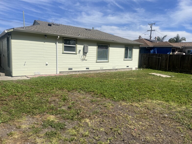 Backyard - 10051 Bernhardt Dr