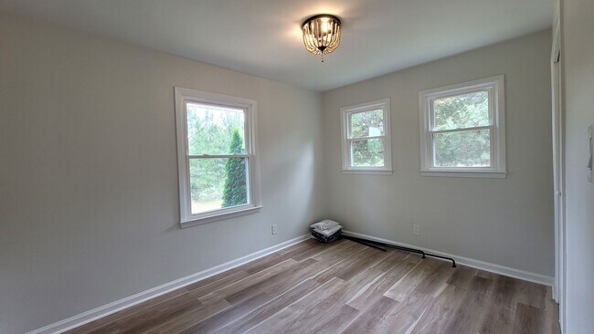 Building Photo - 4961 US-220