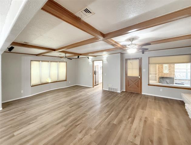 Building Photo - 2325 Ravenwood Dr