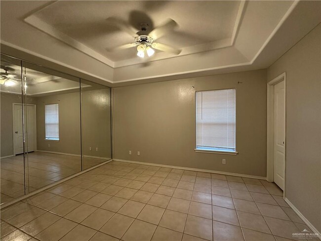 Building Photo - 9 Nassau St