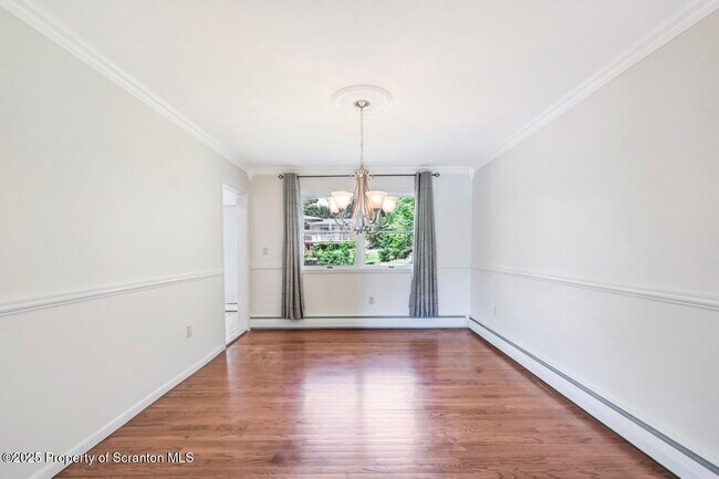 Building Photo - 107 Carteret Dr
