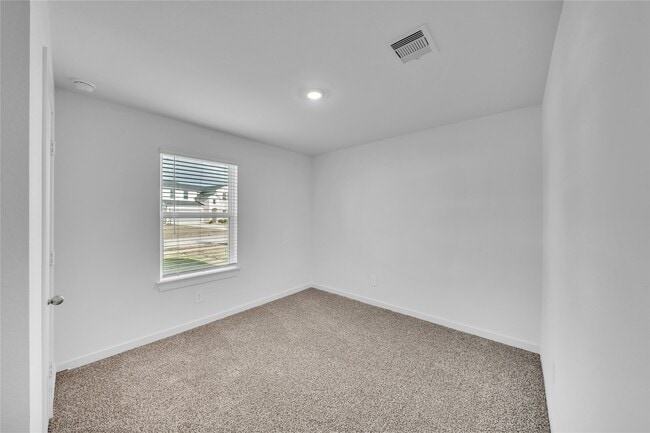 Building Photo - 30715 Wicklow Gdns Dr