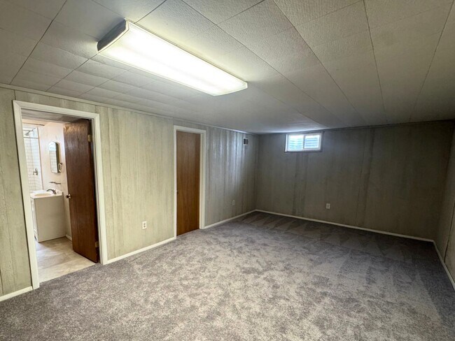 Building Photo - 1064-1064 S Yarrow St
