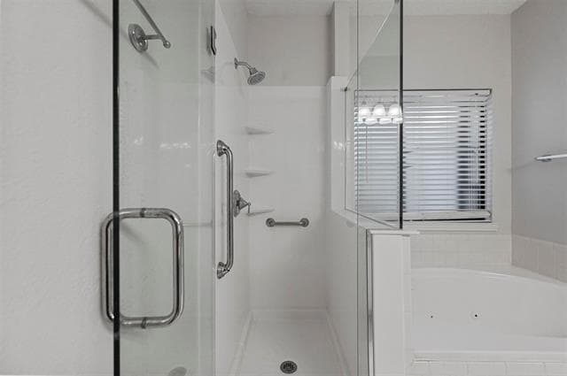 Building Photo - 3500 E Park Blvd