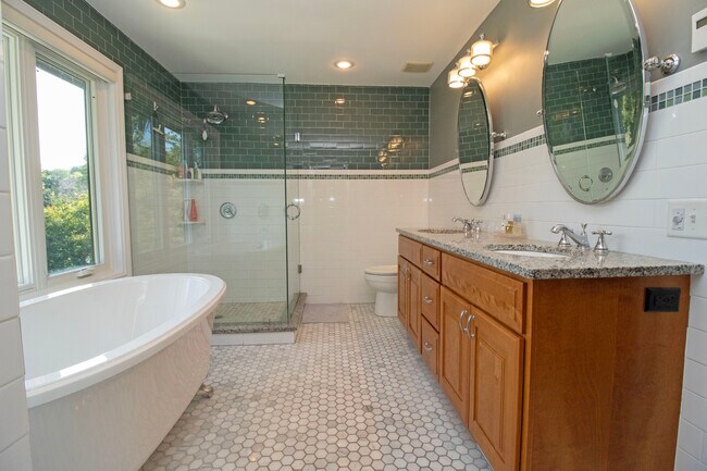 Building Photo - 2266 Copperfield Dr