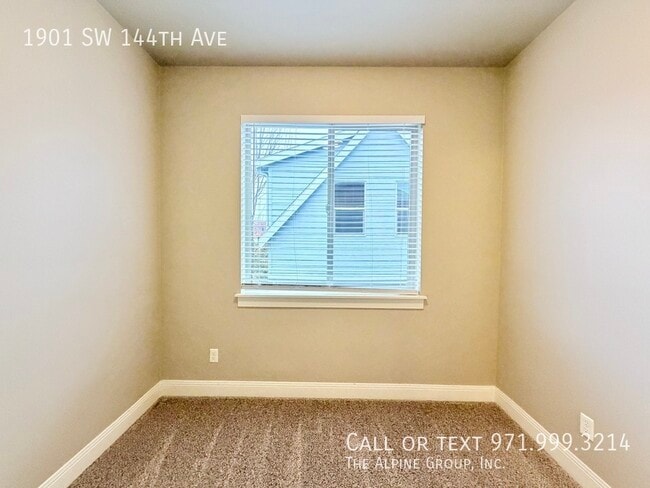Building Photo - 1901 SW 144th Ave