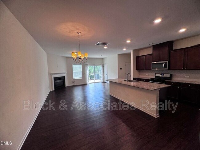 Building Photo - 1748 Clayfire Dr.