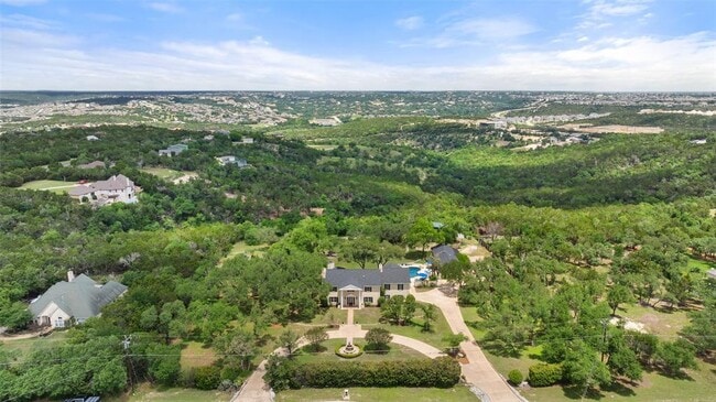 Building Photo - 17700 N Rim Dr