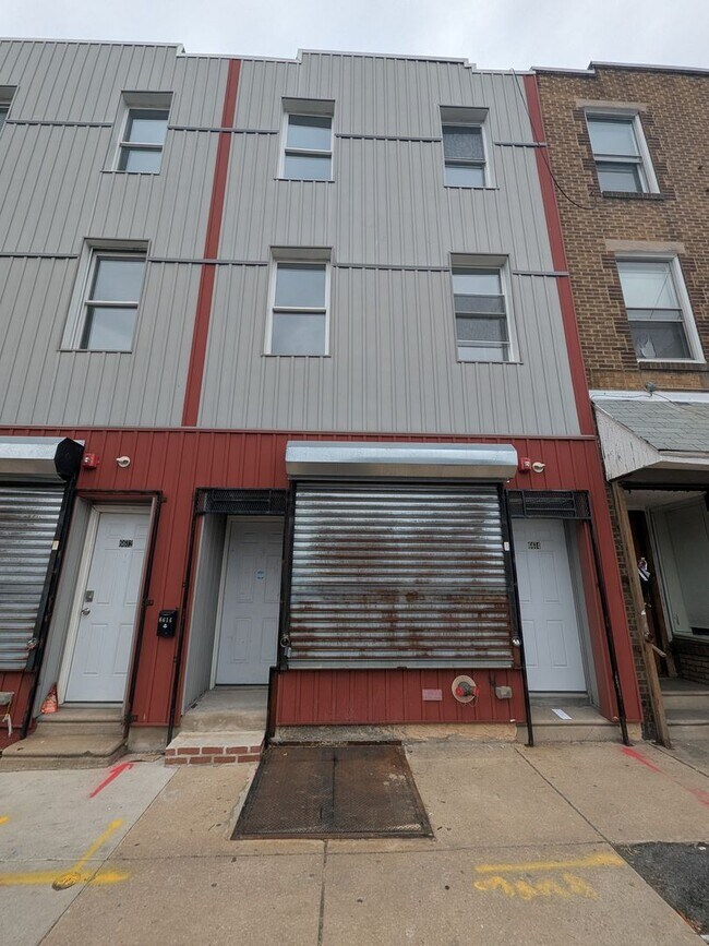 Building Photo - 6614 Rising Sun Ave