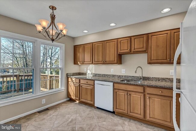 Building Photo - 12228 Grassy Hill Ct