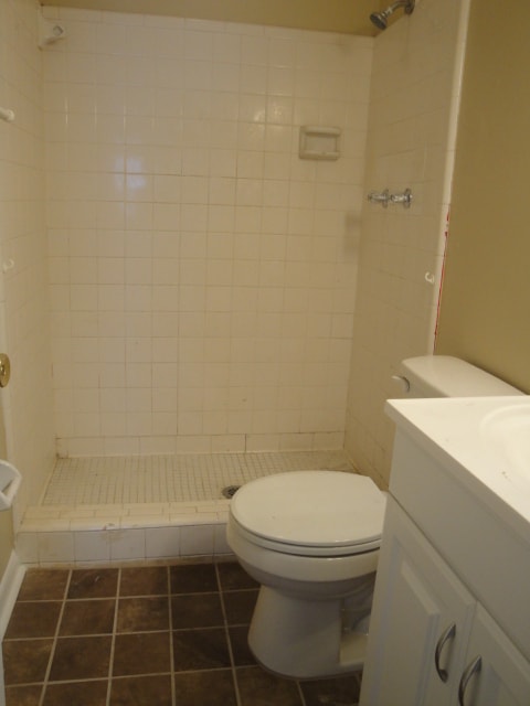 Building Photo - CLOSE TO SHOPPING AND SCHOOLS AVAIL OCTOBER 2nd