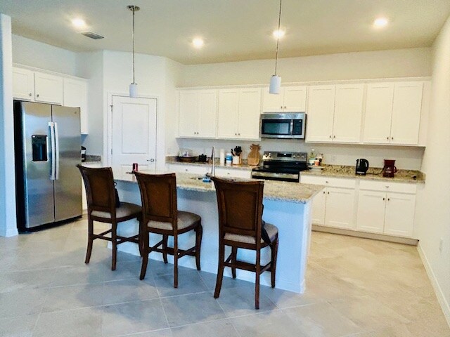 Building Photo - 14833 Palamos Cir