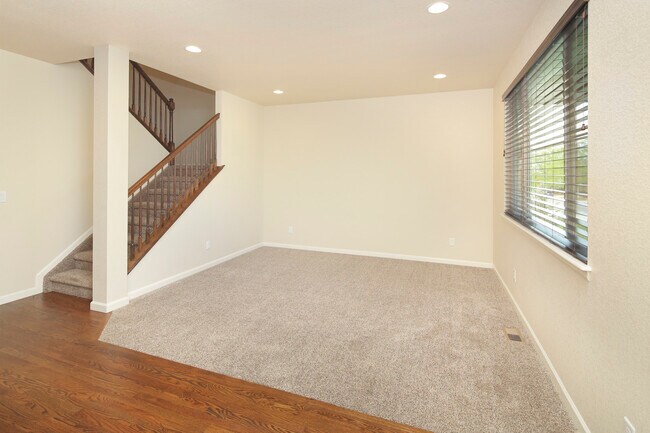 Formal Living Room - 4187 Lost Canyon Drive