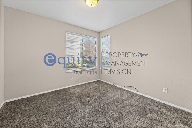 Building Photo - 537 S 900 E