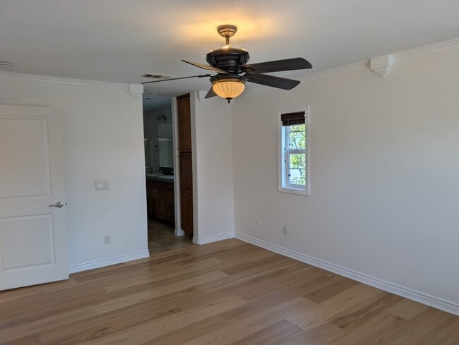 Building Photo - 19335 Laroda Ln