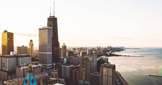 Building Photo - 530 N State St