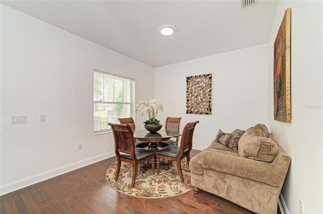 Building Photo - 4650 Woodbrook Dr