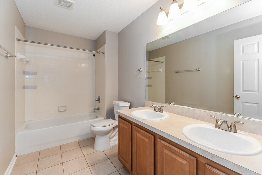Building Photo - 741 Indigo Run Dr