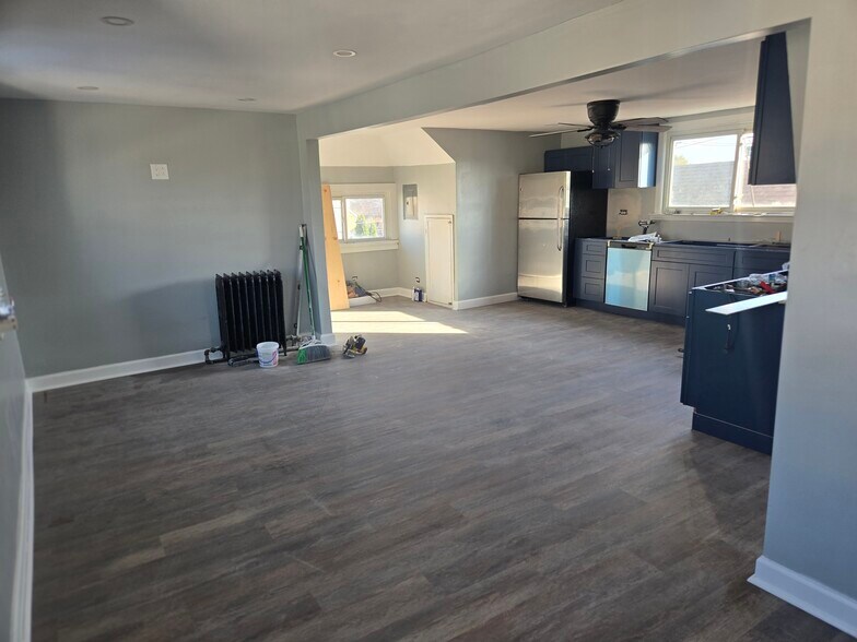 Building Photo - 4629 S Kedvale Ave