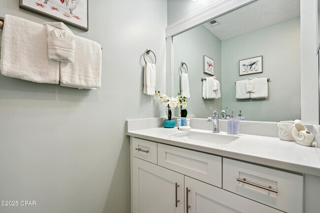 Building Photo - 237 St Katherine Blvd