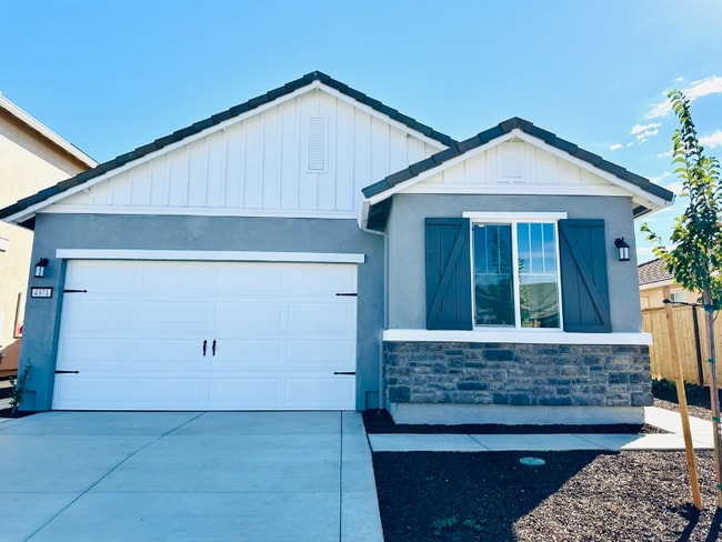 Building Photo - 4371 Greenshank Cir