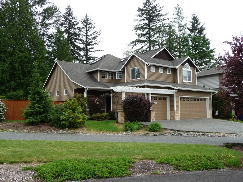 Primary Photo - 214 195th Pl SW