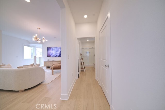 Building Photo - 145 Sora