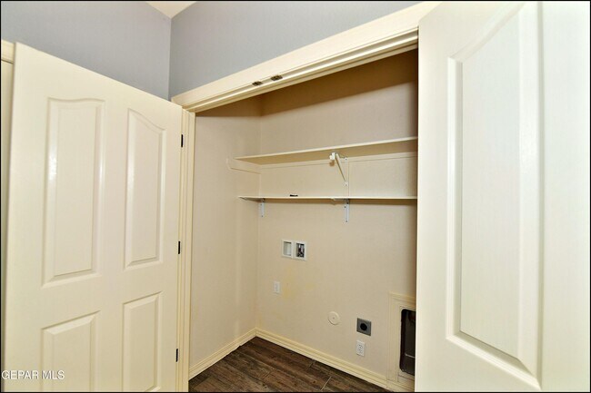 Building Photo - 12569 Wolf Berry Dr
