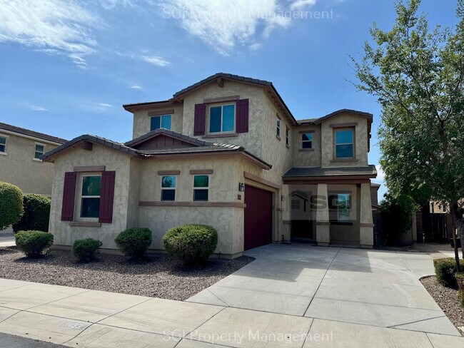 Primary Photo - 5 bedroom Gilbert home
