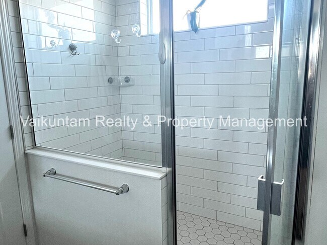 Building Photo - 377 Brookgreen Wy