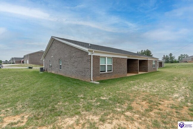 Building Photo - 307 Breckinridge Cir