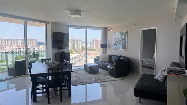 Building Photo - 150 Sunny Isles Blvd